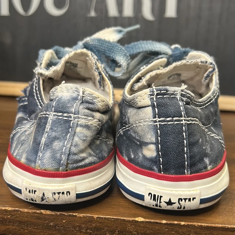 Converse Blue Star Tie Dye Chucks